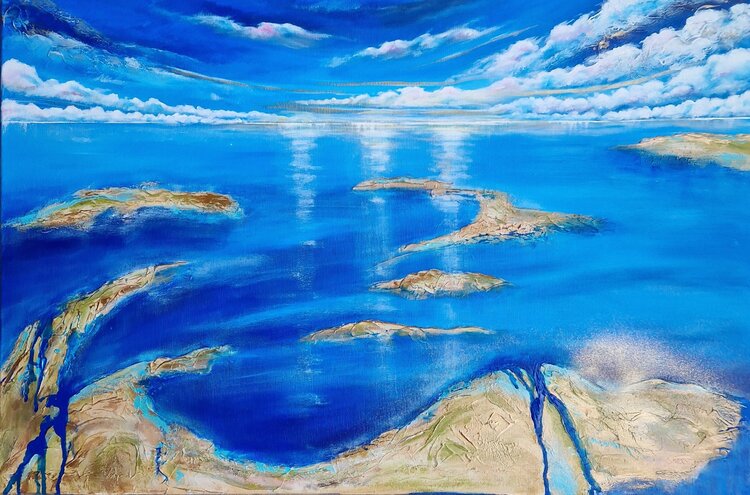 Moderne Meereslandschaft mit reflektierendem Licht 