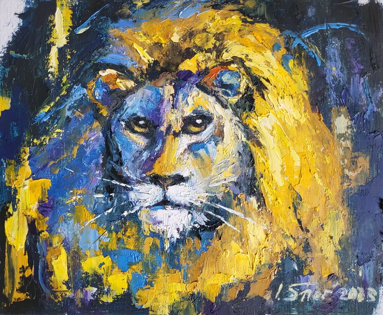 Lion Irina Sher