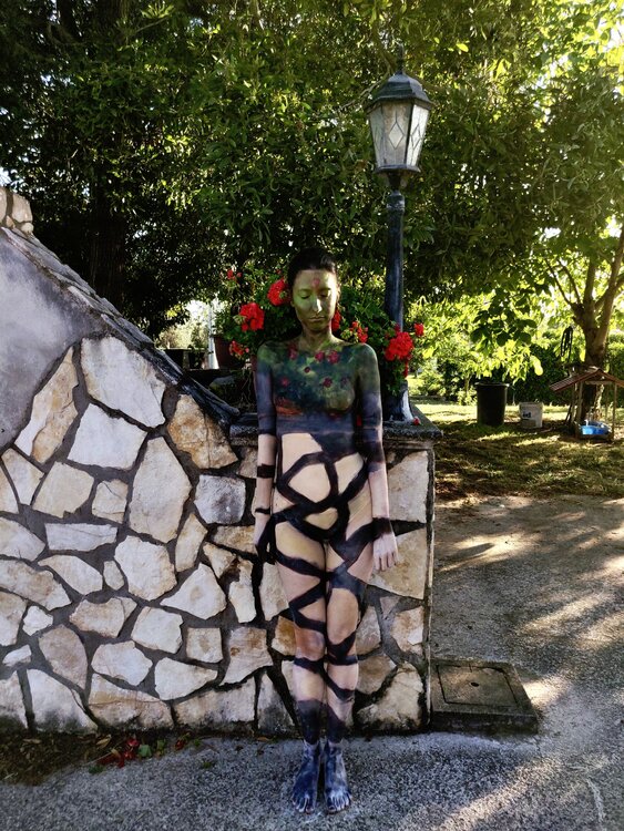 Camouflage Cortile Sofia Santoro
