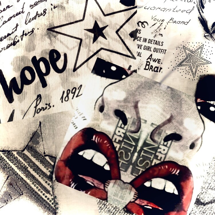 Red Lips Susann Nocent