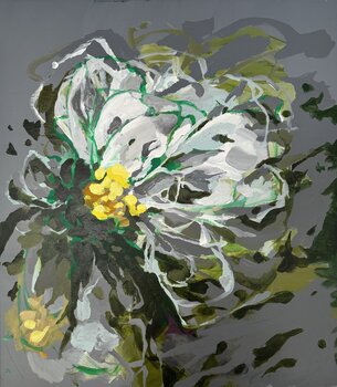 Green tee Boryana Nindl