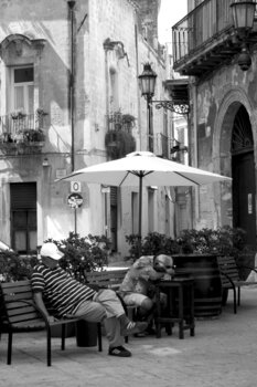 Siesta Annett Siviglia-Mann