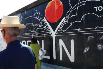 EAST SIDE GALLERY BERLINO andrea fabris