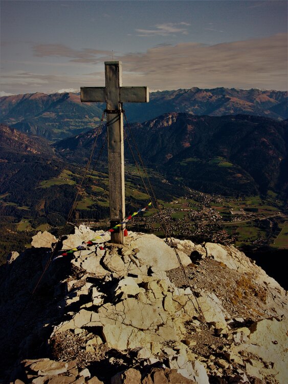 Hohes Kreuz Andreas Peter Spivey
