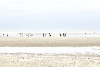 Personnage et plage Jean-Francois Bessin