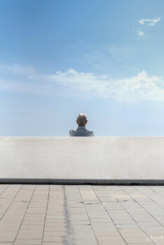 face a la mer victor saez