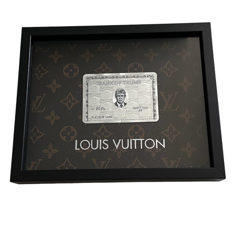 A billionaire's bank card Emilie Tissot