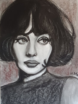 Charcoal beauty Marit Refsnes
