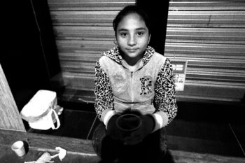 Une fille seule  dans la nuit Cyril Vuillemin