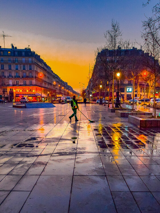 Paris s'éveille. Cyril Vuillemin