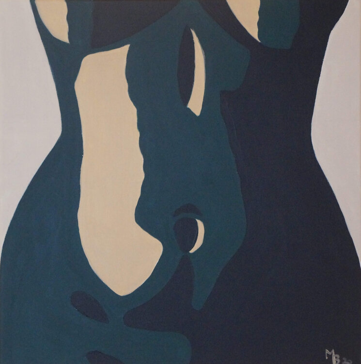 Green-black body Markéta Bakulová