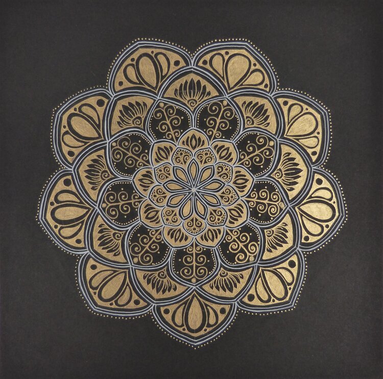 Blume in Gold Britta Wildemann