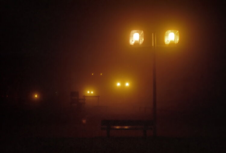 Brouillard sur la ville / S Didier Cormillot