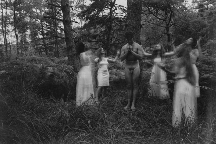 WITCHES 3 Margaux Pastor