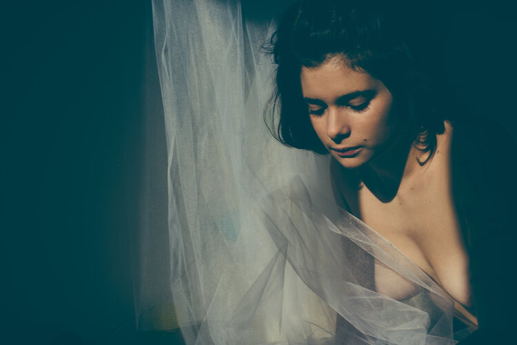 L'Heure Bleue 7 Margaux Pastor